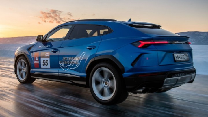 Lamborghini Urus - 01.